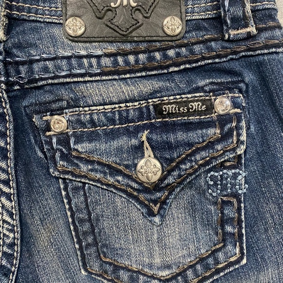 Miss Me Jeans - Picture 4 of 8